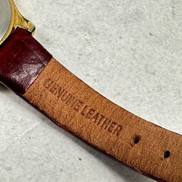 Timex Watch Womens 25mm Round MOP Dial Date Brown Band Gold Tone New Battery - Picture 7 of 10